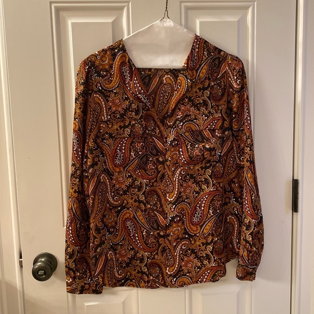 Jones New York paisley women’s blouse